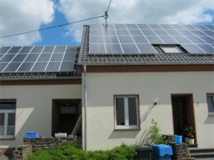 Bild: Fotovoltaikanlage 'Dorfgemeinschaftshaus Preischeid'